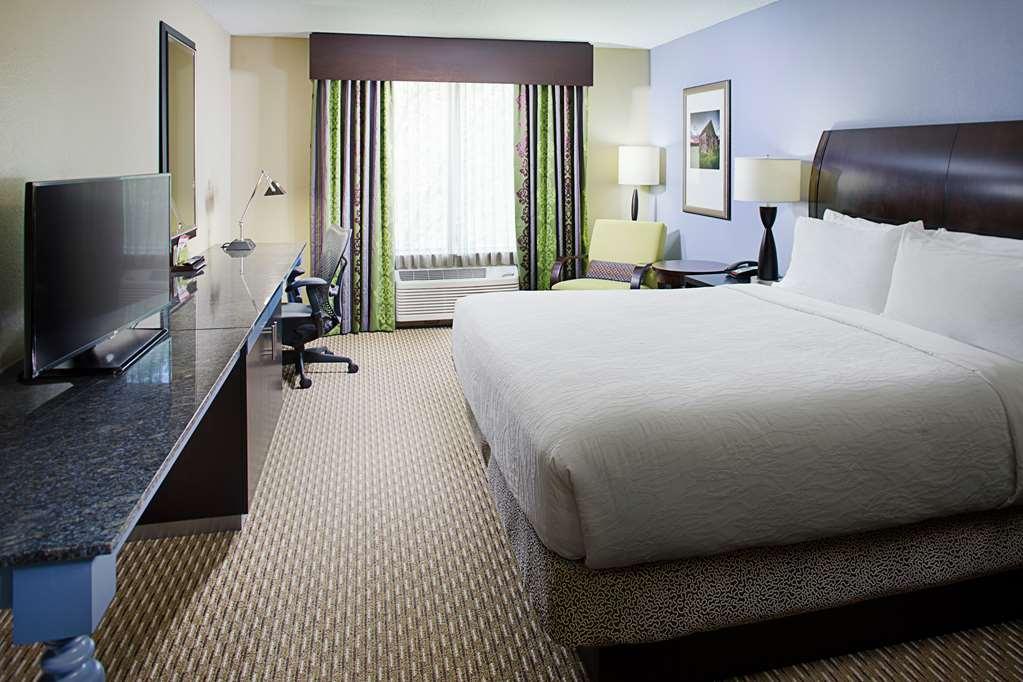 Hilton Garden Inn Raleigh Durham Airport Morrisville Bilik gambar