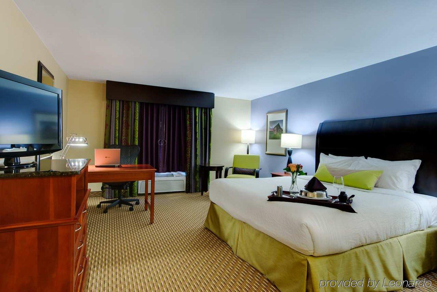 Hilton Garden Inn Raleigh Durham Airport Morrisville Bilik gambar